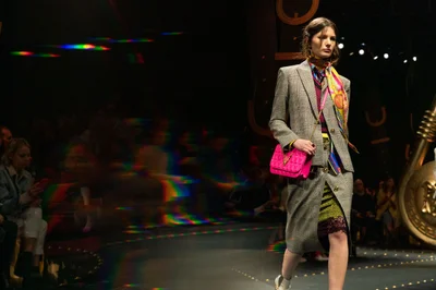 Look 11